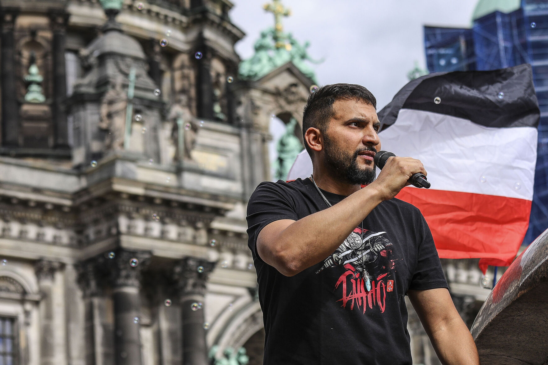 A baseless US conspiracy theory found a foothold in Europe. New research shows how